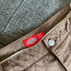 Dickies trousers